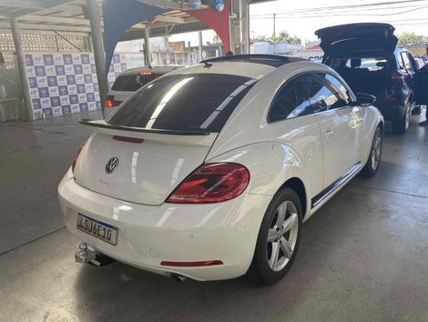 Volkswagen Fusca 2.0 TSi Sport DSG