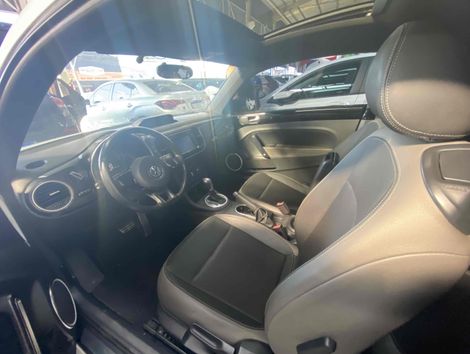 Volkswagen Fusca 2.0 TSi Sport DSG