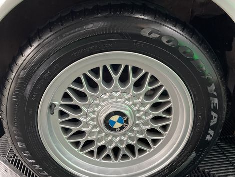 BMW 530i/iA