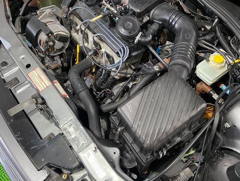 VolksWagen Logus Wolfsburg Edition 2000i
