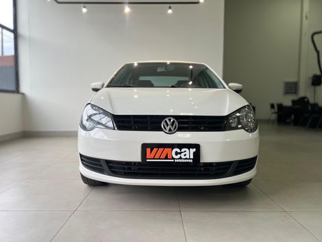 VolksWagen Polo Sedan 1.6 Mi Total Flex 8V 4p