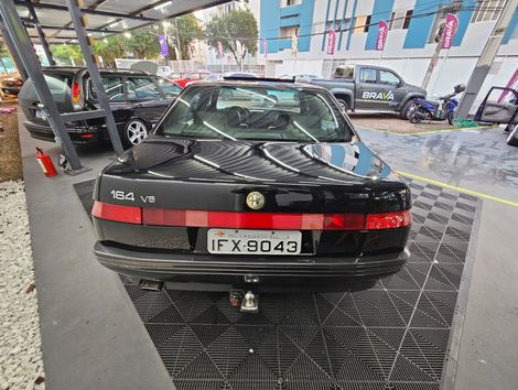 Alfa Romeo 164 3.0 V6