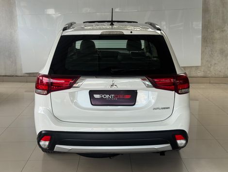 Mitsubishi OUTLANDER 2.2 165cv Diesel Aut.