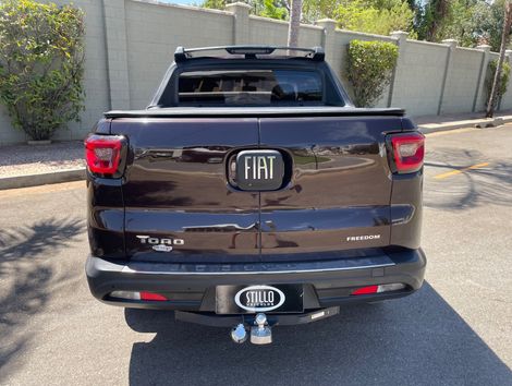 Fiat Toro Freedom 1.8 16V Flex Aut.