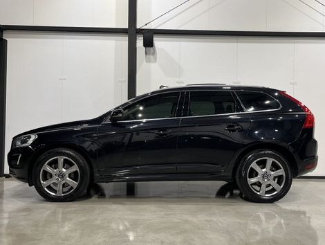Volvo XC 60 R-DESIGN 3.0 304cv AWD 5p
