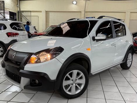 Renault SANDERO STEPWAY Hi-Flex 1.6 16V 5p Aut.