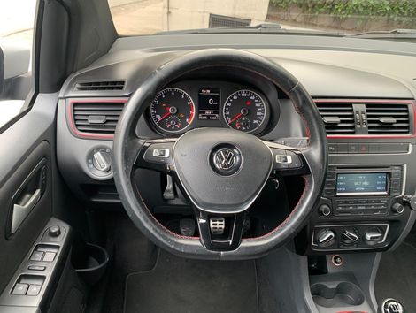 VolksWagen Fox Rock in Rio 1.6 Mi Total Flex 8V 5p