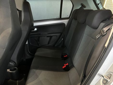 VolksWagen up! move 1.0 Total Flex 12V 5p