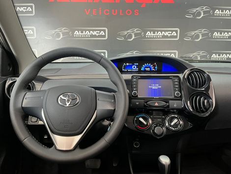Toyota ETIOS X 1.3 Flex 16V 5p Aut.