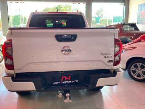 Nissan Frontier PLATI. CD  2.3 Bi-TB Dies.Aut.