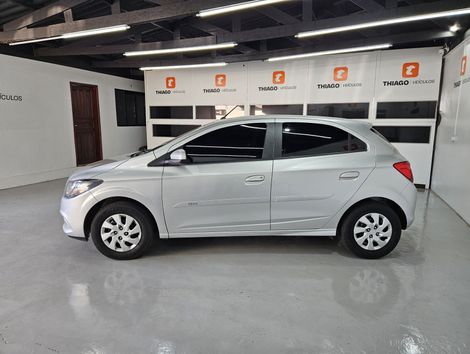 Chevrolet ONIX HATCH Joy 1.0 8V Flex 5p Mec.