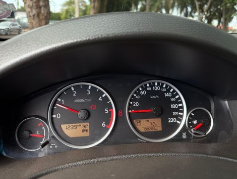 Nissan Frontier SL CD 4x4 2.5TB Diesel Aut