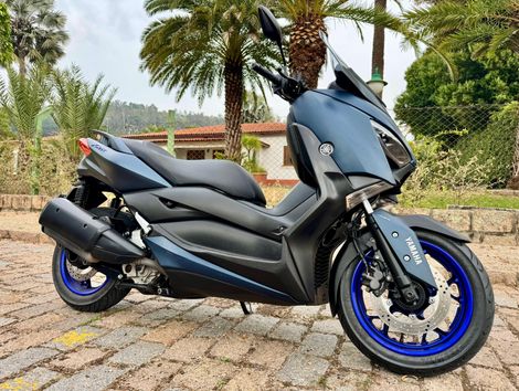 YAMAHA XMAX 250 ABS