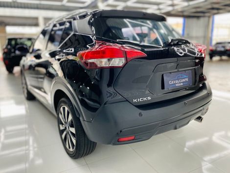 Nissan KICKS SL 1.6 16V FlexStar 5p Aut.