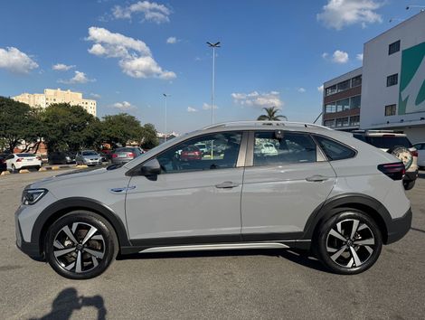 VolksWagen Nivus Highline 1.0 200 TSI Flex Aut.