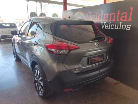 Nissan KICKS SV 1.6 16V FlexStar 5p Aut.