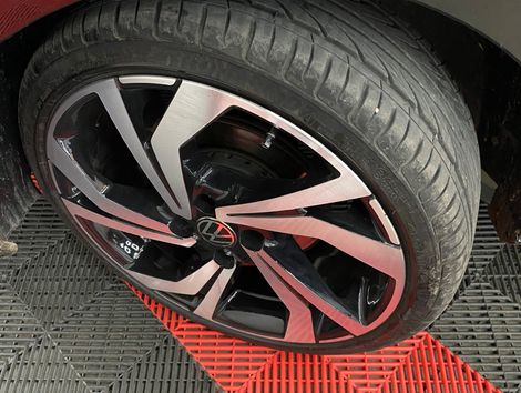 VolksWagen VOYAGE TREND 1.6 Mi Total Flex 8V 4p