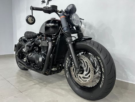 TRIUMPH BONNEVILLE BOBBER BLACK 1200cc