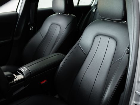 Mercedes A 250 2.0 TB Hatch Vision