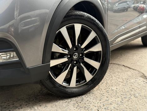Nissan KICKS SL 1.6 16V FlexStar 5p Aut.