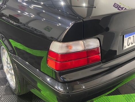 BMW 328i Touring/Sport