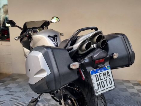 TRIUMPH SPRINT ST 1050i