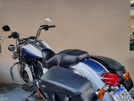 Harley ROAD KING CLASSIC  FLHRC/ CUSTOM FLHRSI