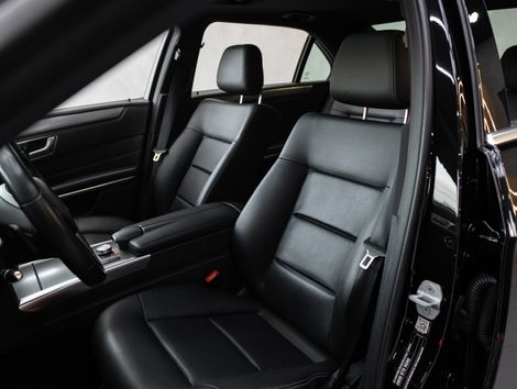 Mercedes E-250 CGI Avantgarde 2.0 TB 211cv Aut.