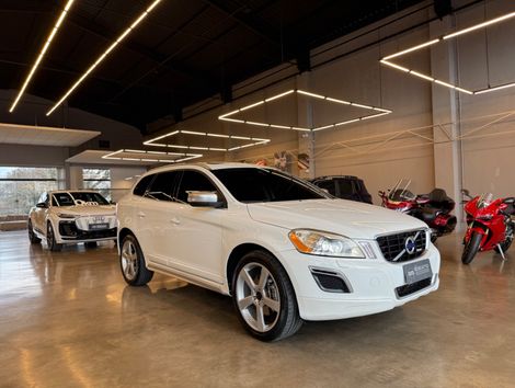 Volvo XC 60 T-5 R-DESIGN 2.0 FWD 5p