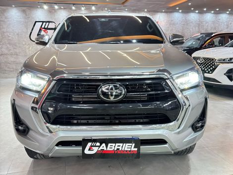 Toyota Hilux CD SRX 4x4 2.8 TDI 16V Diesel Aut.