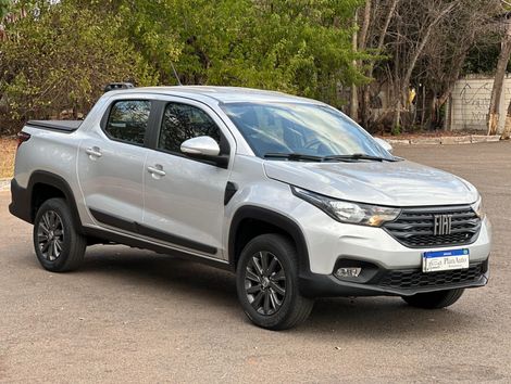 Fiat Strada Freedom 1.3 Flex 8V CD