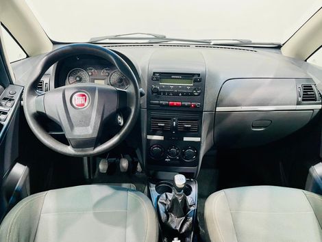 Fiat Idea ATTRACTIVE 1.4 Fire Flex 8V 5p