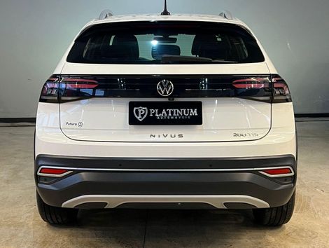 Volkswagen Highline 1.0 200 TSI Flex Aut. 