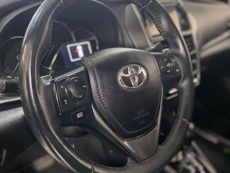 Toyota YARIS XLS Sedan 1.5 Flex 16V 4p Aut.
