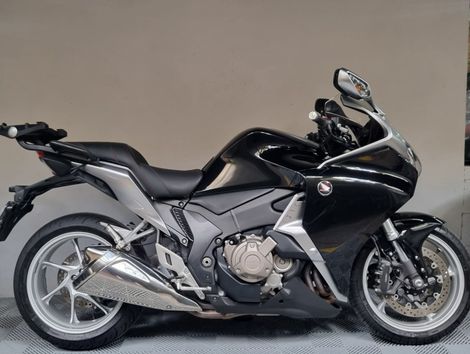 HONDA VFR 1200F