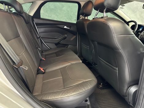 Ford Focus Sedan 2.0 16V/2.0 16V Flex 4p Aut.
