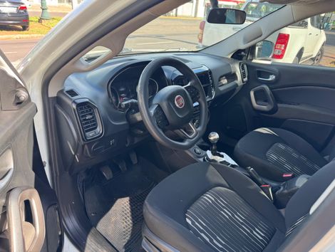 Fiat Toro Endurance 1.8 16V Flex Mec.