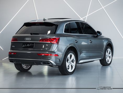 Audi Q5 S-Line 2.0 TFSI Quattro S-tronic