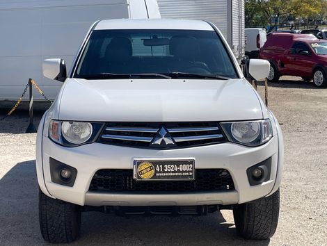 Mitsubishi L200 Triton HLS 2.4 Flex 16V CD Mec.