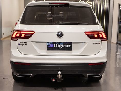 VolksWagen TIGUAN Allspac Comf 250 TSI 1.4 Flex