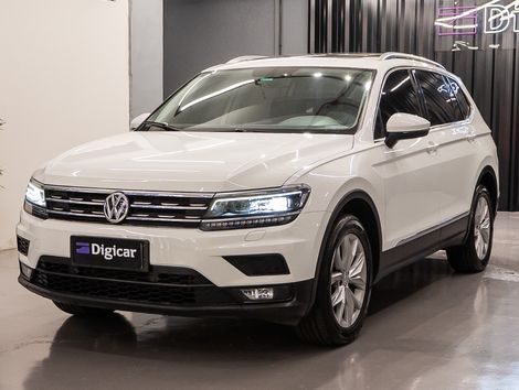 VolksWagen TIGUAN Allspac Comf 250 TSI 1.4 Flex