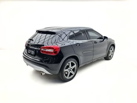 Mercedes GLA 200 Advance 1.6/1.6 TB 16V Flex Aut.