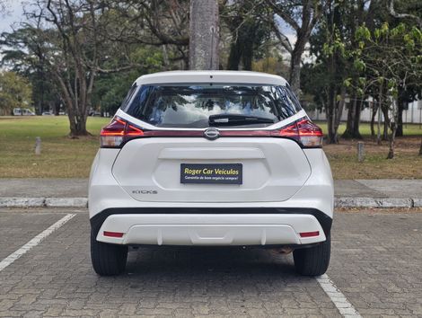 Nissan KICKS Active 1.6 16V Flex Aut.