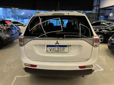 Mitsubishi OUTLANDER 2.0 16V 160cv Aut.