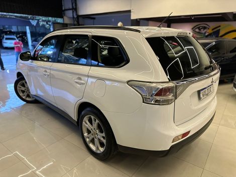 Mitsubishi OUTLANDER 2.0 16V 160cv Aut.
