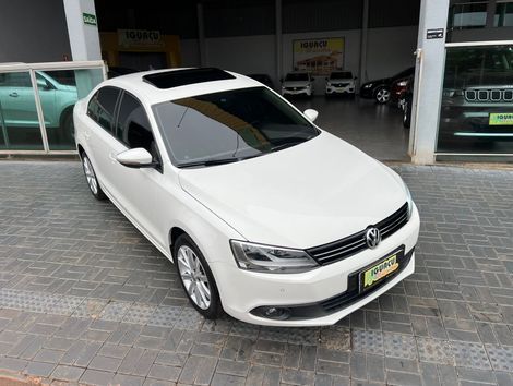 VolksWagen JETTA Comfortline 2.0 T.Flex 8V 4p Tipt.