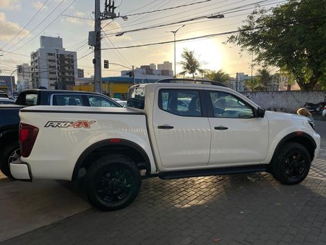 Nissan Frontier PRO4X CD 4x4 2.3 Bi-TB Die. Aut
