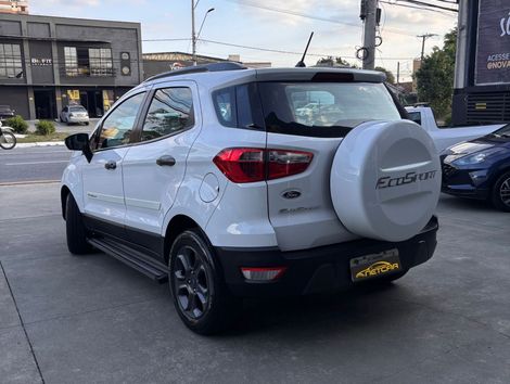 Ford EcoSport FREESTYLE 1.5 12V Flex 5p Mec.