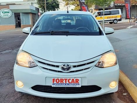 Toyota ETIOS X 1.3 Flex 16V 5p Aut.