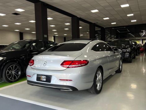 Mercedes C-180 CGI Coupe Avant. 1.6 TB 16V Aut.